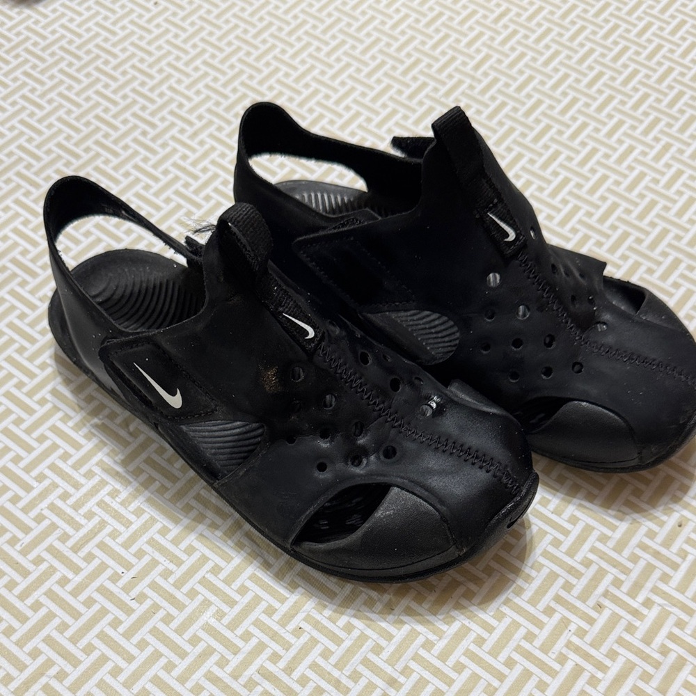 Nike size 13 little kid